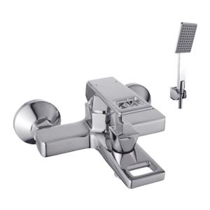 D80-330116 Смеситель для ванны с коротким изливом монолитный