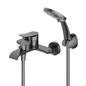 Д168-30QH Смеситель для ванны с коротким изливом