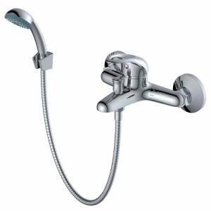 Д30-150 Смеситель для ванны с коротким изливом монолитный